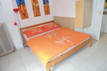 Siófok apartman, nyaraló szállás  Klímás!

06705330066
10% kedvezmény a Elő vagy utó szezonban!!
Siófok-Sóstón többféle szállást tudok kínálni

Minimum 4-éj.
Csak foglaláskor levelezek!
Telefonon érdeklődj!
Ntak regisztrációs szám:EG19022679 