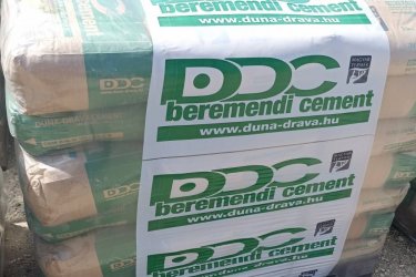 Eladó Beremendi cement 