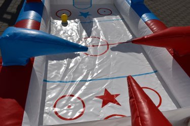 Felfújható Air-Hockey eladó!
Gyártási év: 2024.02. 
Mérete: 1,5m*3,0m*1,0m
Állapot: újszerű
Tartozékok: befújómotor, rögzítő vasak, javító készlet.
Ára: 550.000Ft + áfa
Tel.: 0620 941 3596