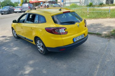 Eladó Renault megane 1.5dci kitűnő állapotban lévő gépkocsim, frissen szervizelt több infó telon 06302286245