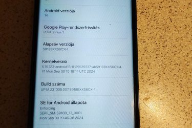 SAMSUNG S23-ULTRA 12+8GB Ram, és 512gb,os 5G.E.simes mobil, 2026 májusig jótálással, számlával ha kell adásvételi szerződéssel, nagyon megkímélt jó állapotban, sosem volt leejtve és üveg főliás tokban hordott! nagyon szép új állapotban keresi új gazdáját! Semmilyen futárszolgálattal nem küldöm, csak személyes átadást preferálom! Adom a dobozát  és a töltő kábelt és adok egy új tokot is és egy új üvegfóliát is, adok még kamera védő lencsét is pótban és rajta is van egy szett. Ezek éra is egyben 40000ft. Az ár alku képes+ Csere is érdekelhet okos órára,  mikróra műszaki cikkre,( másik telefon az nem érdekel) stb,,! Csere érték az 350000ft,Szép napot!