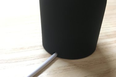 Eladó Apple Watch okosórához új vezeték nélküli töltőkábel.
Színe: fehér és fekete
Csatlakozás: USB
Kábel hossz: 1 méter

Ára: 2490 Ft

Külön kapható hozzá való szilikon asztali tartó is (sima és macis formában). Ezek színe: fehér, szürke, fekete.
Sima szilikon tartó ára: 1990 Ft
Macis szilikon tartó ára: 2490 Ft

Erről a töltőről bővebben:
https://happywatch.hu/termek/apple-watch-toltokabel/

Előre utalást követően Foxposttal vagy postával is tudom küldeni.